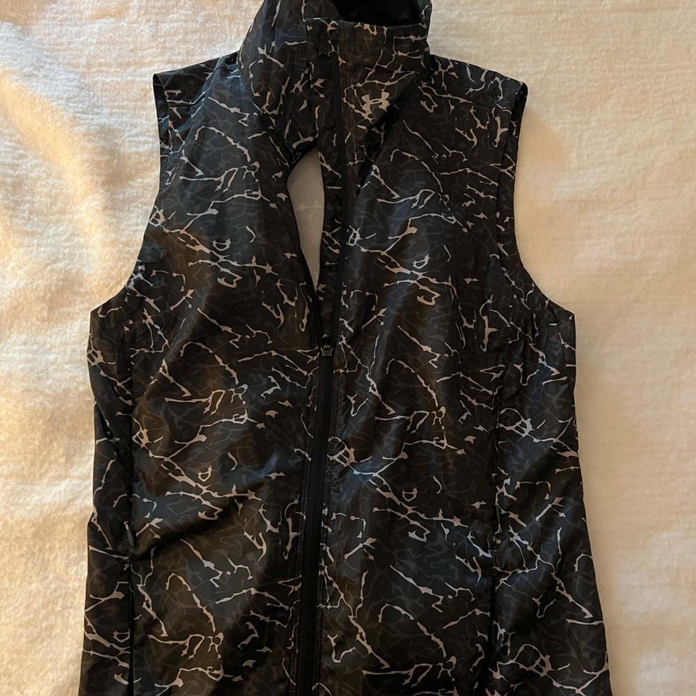 Under Armour Camo Vest